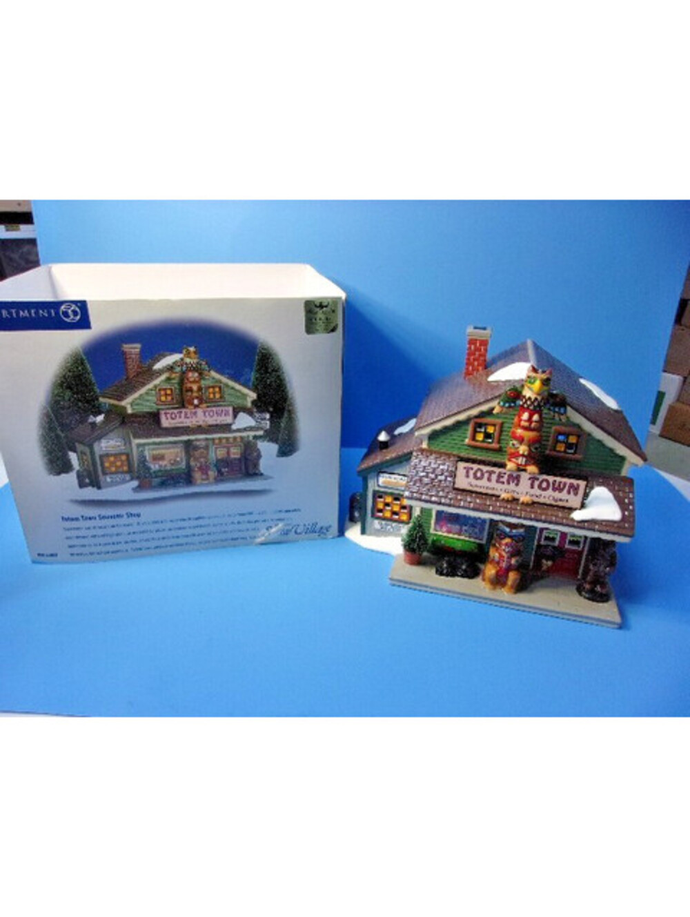 Dept 56 TOTEM TOWN SOUVENIR SHOP #55053 Snow Village Retired Lighted Building